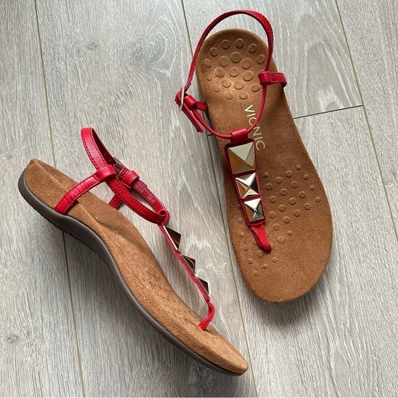 Vionic Sandals Shoes Rest Nala T-Strap Leather Adjustable Buckle Studded Red 9 - Picture 1 of 12
